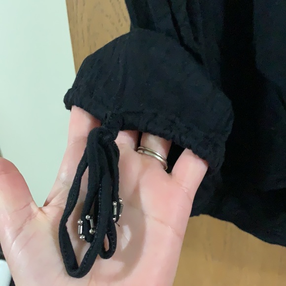 ▪️ ROSE + OLIVE ▪️ Black Peasant Top with Shiny Beading - Picture 9 of 11